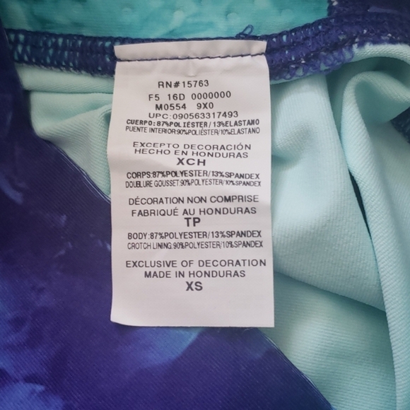 HP. Champion Absolute Printed Capri With Smooth Tec3 - Picture 8 of 8